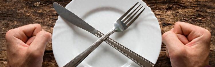 银河娱乐城登录入口-医生提醒：若长期一天只吃两顿饭，用不了半年，或患上这4种疾病